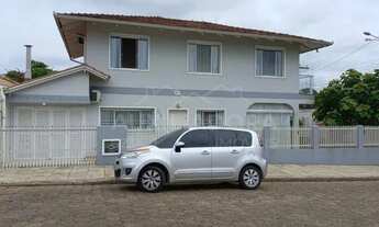 Imagem: Sobrado no Centro da Cidade