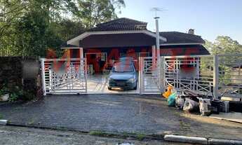 Imagem: Linda casa em Serra Da Cantareira