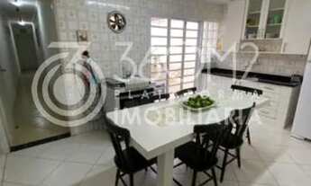 Imagem 2: Casa para Venda em Santo André, Jardim Stella, 3 dormitórios, 2 banheiros, 4 vagas