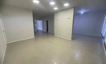 Imagem 5: Casa para fins Comerciais. Ótima localização no Centro, próximo ao Shopping Neumarkt