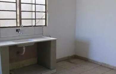 Imagem 4: Casa com 2 dormitórios à venda, 106 m² por R$ 180.000,00 - Vila Roma - Salto/SP