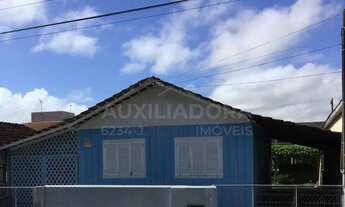 Imagem 2: Casa no centro de Barra Velha