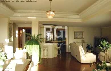 Imagem 3: Casa para Venda - 485m², 3 dormitórios, sendo 1 suites, 4 vagas - Teresópolis