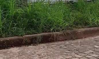 Imagem 6: Vende-se um terreno todo murado so no ponto de construir