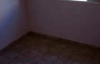 Imagem 4: Alugo kit 2 qts e 2 banheiros R$ 850,00