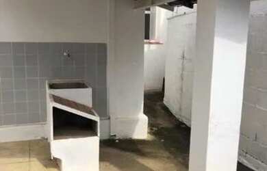 Imagem 2: 2 casas em terreno de 455 metros quadrados