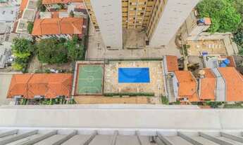 Imagem 7: Rua sem saída em condomínio com ótima estrutura!