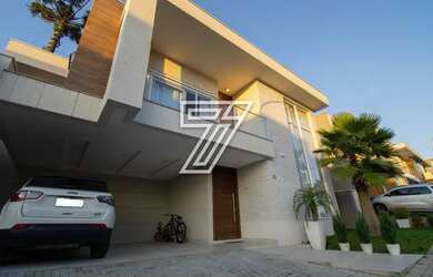 Imagem 7: Casa de condomínio para venda com 314 metros quadrados com 4 quartos em Tingui - Curitiba