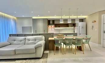 Imagem 7: OFERTA! MOBILIADO E DECORADO Á UMA QUADRA DO MAR!