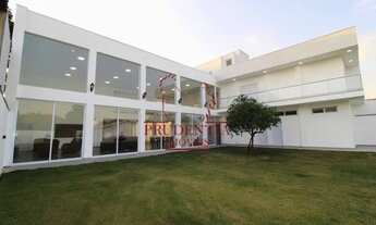 Imagem: Sobrado para aluguel com 585m2 com 7 quartos