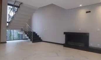 Imagem 3: Lindissima casa de Alto Padrão Seminário Landscape