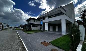 Imagem 2: Casa pronta nova, com 280 m² de área construída, em terreno de 400 m², localizada no bairr