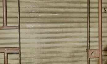 Imagem 3: ÓTIMA LOJA Galpão / depósito com aluguel por R$700 /mês