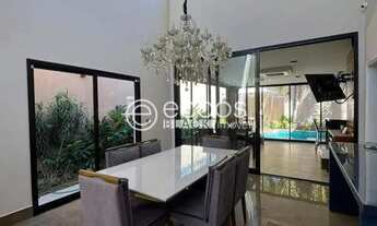 Imagem: Casa à venda, 3 quartos, 3 suítes, 4 vagas