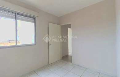 Imagem 2: Imóvel para aluguel possui 48 metros quadrados com 2 quartos em Santa Tereza - Porto Alegr