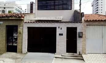 Imagem 1: Casa Ampla com 4 Quartos na Pajuçara - Próxima à Praia!