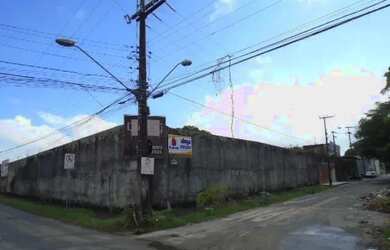 Imagem 7: DAMAS - Terreeno com Topografia Plana com Área Aproximada de 2.283,00 m², Esquina das Ruas