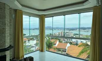 Imagem 2: Casa a venda no Bairro Itaguaçu