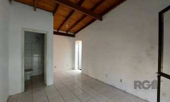 Imagem 4: Ponto Comercial/Loja para Alugar no Bairro Azenha com 30m² de área útil disponíveis