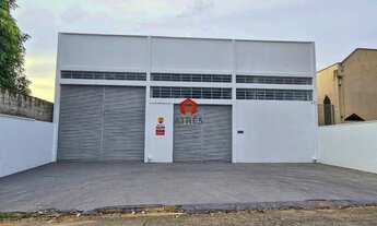 Imagem 2: Galpão comercial para locação com 444m² localizado no Setor Jardim Santo Antônio