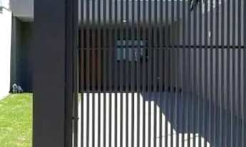 Imagem: Casa á venda com 2 quartos sendo 1 suíte