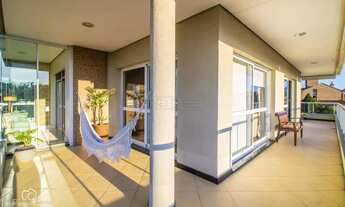 Imagem: Belissimo apto com sacada e vista para o