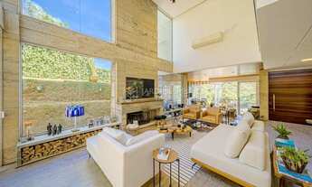 Imagem 3: CASA COM 3 SUÍTES INTEGRADA A NATUREZA