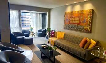 Imagem 2: Cobertura Edf Eliseu Teixeira possui 200 metros quadrados com 4 quartos em Jatiúca - Macei