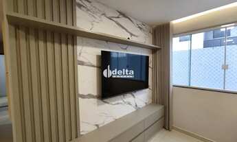 Imagem 2: Apartamento mobiliado com 03 quartos disponível para locação no bairro Santa Mônica em Ube