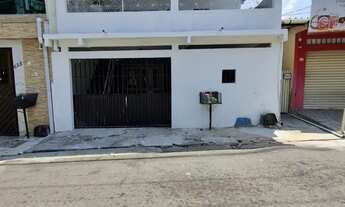 Imagem 2: QUINTAL, Casa Duplex, No bairro Santa Luzia