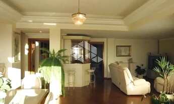 Imagem 5: Lindíssima residência em Teresópolis com vista panorâmica em três pisos