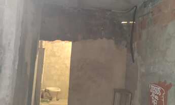 Imagem 3: VENDO CASA Casa com 1 dormitório