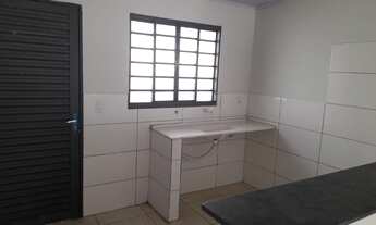 Imagem 2: Casa com 02 quartos no Bairro Cardoso