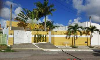 Imagem: Casa para venda tem 225m², com 3 quartos