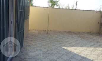 Imagem 2: Sobrado com 3 dormitórios à venda, 140 m² por R$ 490.000,00 - Condomínio Verde Mar - Carag