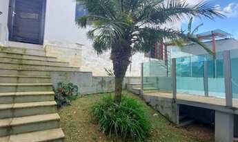 Imagem 5: Casa para venda tem 240 metros quadrados com 2 quartos