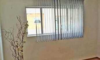 Imagem 7: Rua calma e arborizada - Ótima conservação