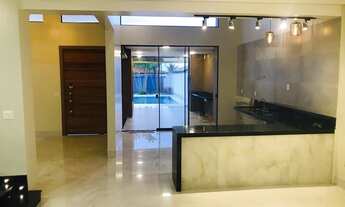 Imagem 4: Linda casa na rua 12 4Q lote 450m 1.500.000,00