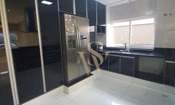 Imagem 5: Sobrado à Venda no Condomínio Alphaville I com 05 Quartos sendo 05 Suítes no Bairro Jardim