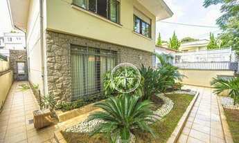 Imagem 4: Ótima casa para modernização no coração do Pacaembu, com 400m²de terreno, 280 de construçã