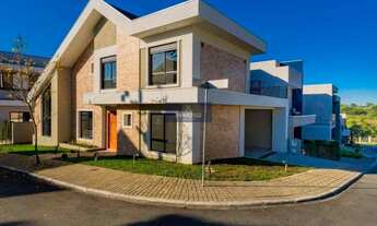 Imagem 3: Casa Santa Felicidade no Green Village Park, 3 suites, 3 vagas, 253m, piso aquecido, quint