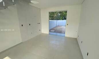 Imagem 4: Sobrado para Venda em São José, Forquilhinha, 2 dormitórios, 1 suíte, 3 banheiros, 2 vagas