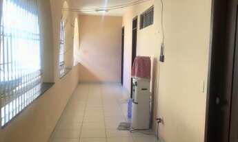 Imagem 2: Suite rua da Facex (Atras da Ferreira Costa