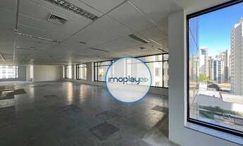 Imagem 1: Conjunto Comercial com 381,00m² de área útil em vão livre, copa, banheiros privativos e 14