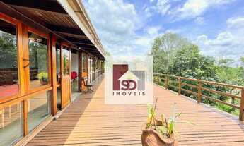 Imagem 2: Hotel a venda em Teresópolis a apenas 5 minutos d centro e com maravilhosa vista para as m