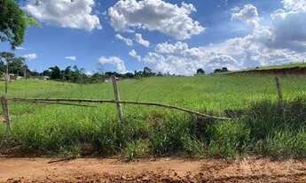 Imagem 2: Terreno à venda, 1055 m² por R$ 160.000,00 - Guamirim - Caçapava/SP