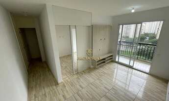 Imagem 3: Apartamento com 2 dormitórios, sendo 1 suíte, sala 2 ambientes, varanda, 2 vagas, à venda