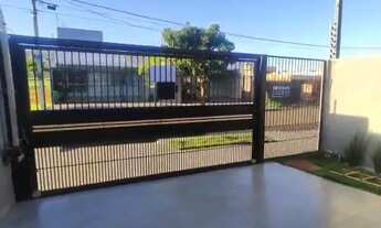 Imagem 3: Vende-se excelente casa com 3 quartos sendo um com suíte no Bom Jardim em Maringá