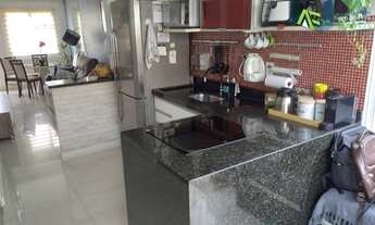 Imagem 5: Lindo sobrado, fino acabamento, ótima localização e excelente Condomínio!!