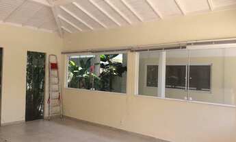 Imagem 6: Casa em Camboinhas com 05 Suítes, Piscina, Churrasqueira e Sauna!